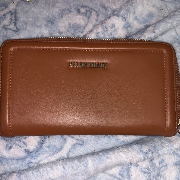 Ellen Tracy Handbags - Ellen Tracy Brown Leather Women's Wallet